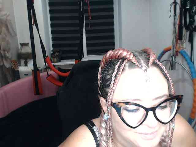 missGODDESS webcam