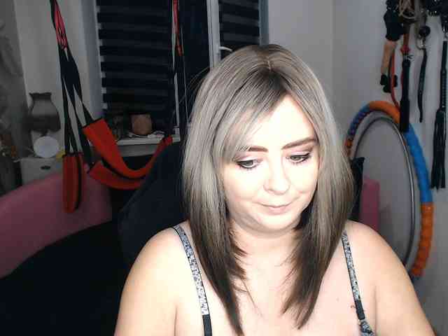 missGODDESS webcam
