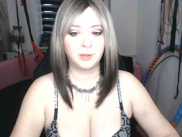 missGODDESS webcam