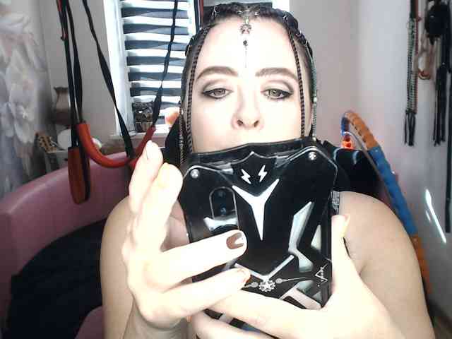 missGODDESS webcam