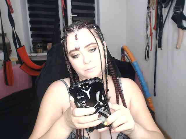 missGODDESS webcam