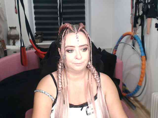 missGODDESS webcam
