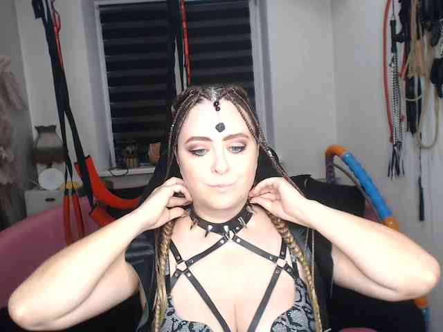 missGODDESS webcam