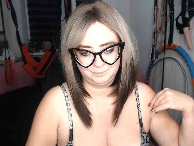 missGODDESS webcam