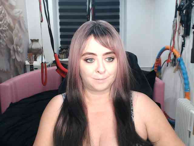 missGODDESS webcam