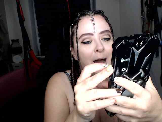 missGODDESS webcam