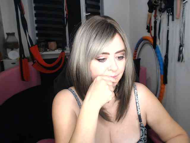 missGODDESS webcam