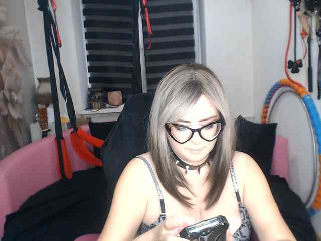 missGODDESS webcam