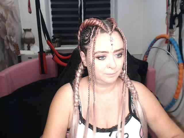 missGODDESS webcam
