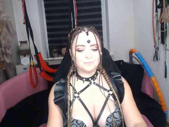 missGODDESS webcam