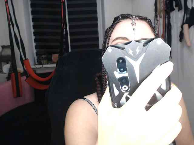 missGODDESS webcam