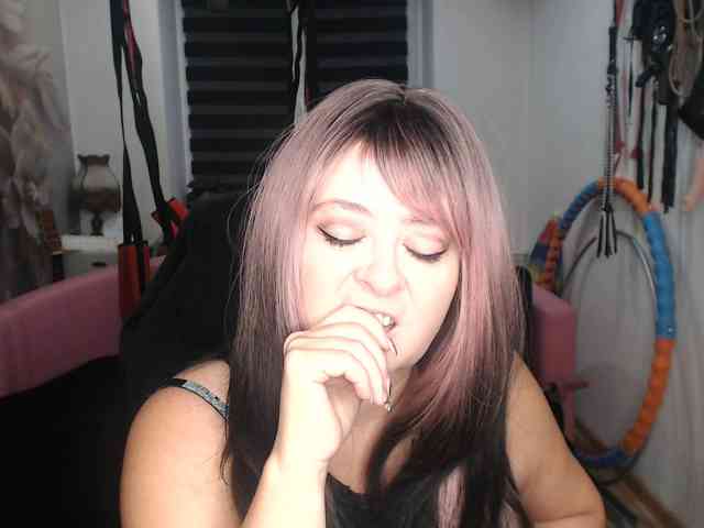 missGODDESS webcam