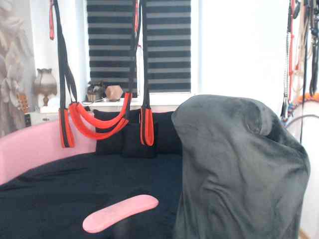 missGODDESS webcam