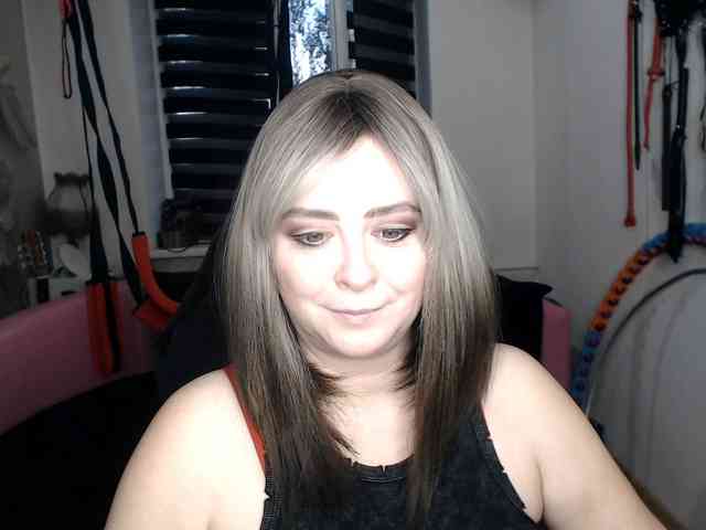 missGODDESS webcam