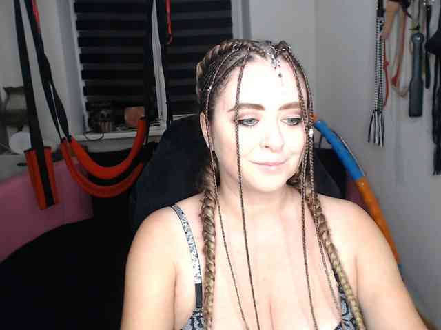 missGODDESS webcam