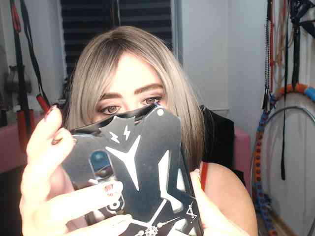 missGODDESS webcam