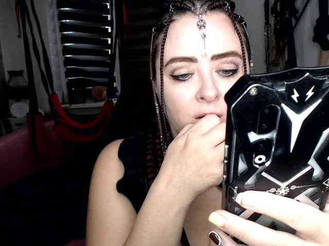 missGODDESS webcam