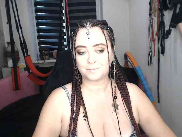 missGODDESS webcam