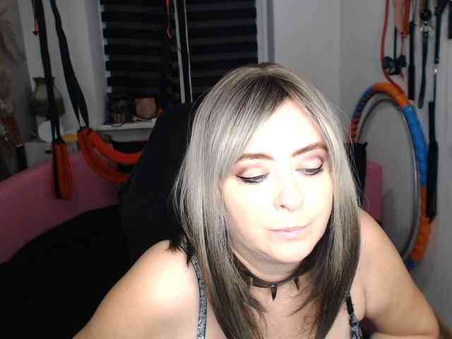 missGODDESS webcam