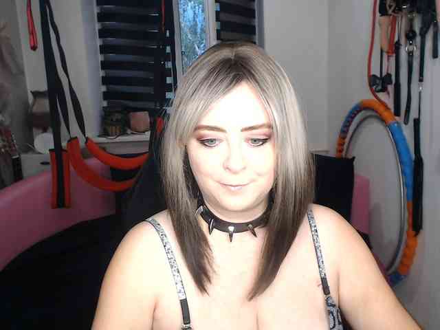 missGODDESS webcam