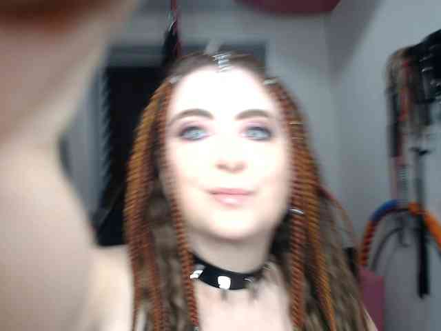 missGODDESS webcam
