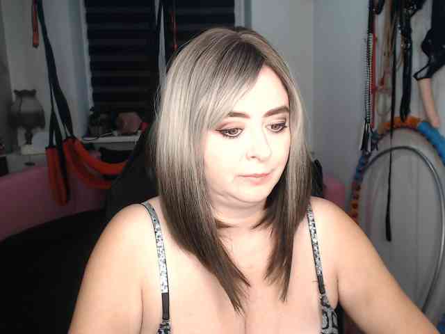 missGODDESS webcam