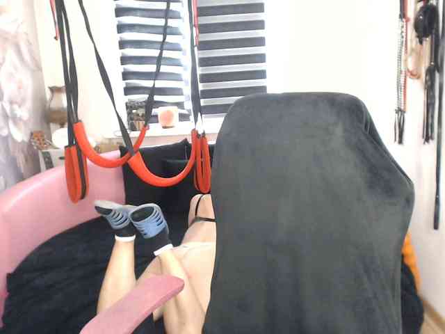 missGODDESS webcam