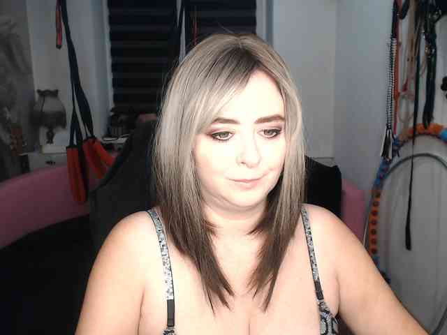 missGODDESS webcam