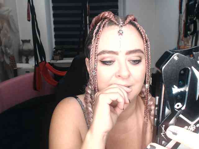 missGODDESS webcam