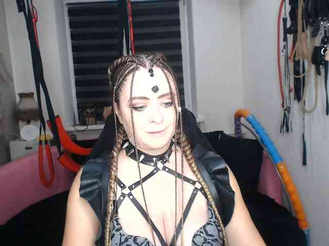 missGODDESS webcam