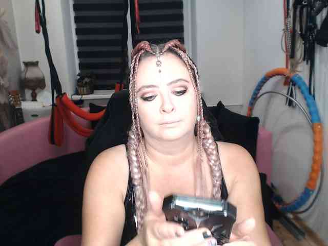 missGODDESS webcam