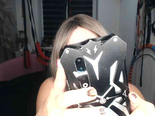 missGODDESS webcam
