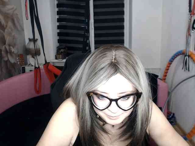missGODDESS webcam