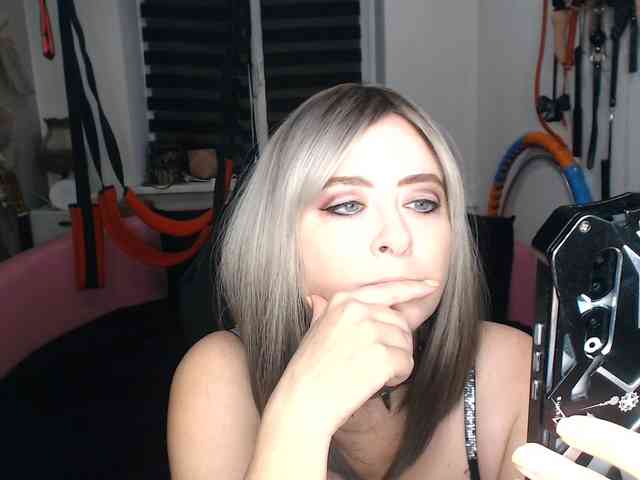 missGODDESS webcam