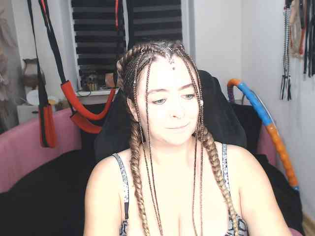 missGODDESS webcam