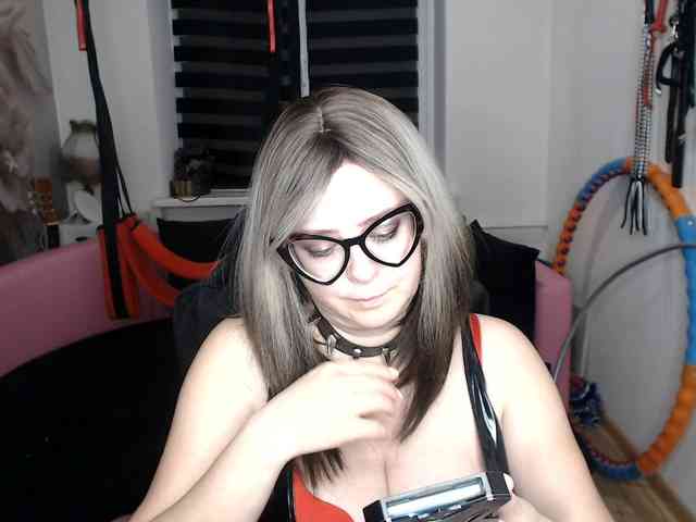 missGODDESS webcam