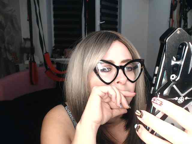 missGODDESS webcam