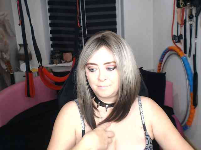 missGODDESS webcam