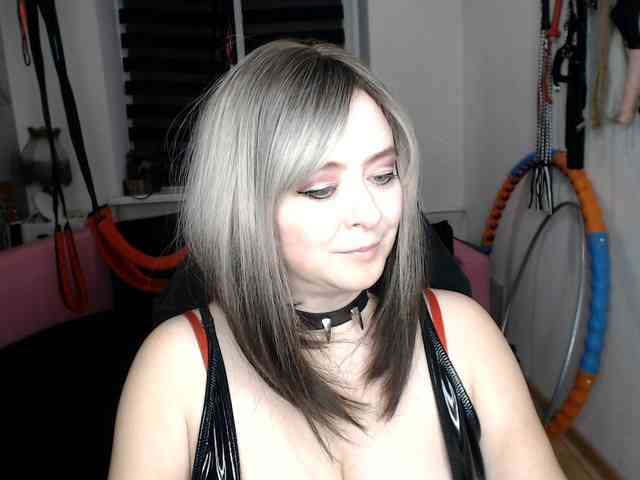 missGODDESS Live Webcam on BongaCams