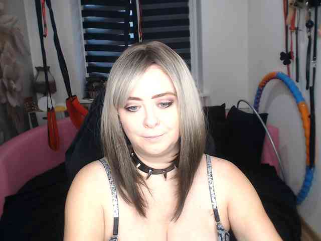 missGODDESS webcam