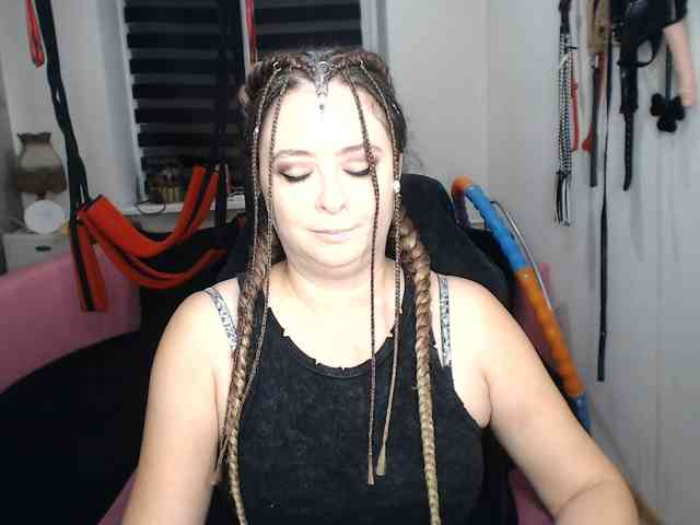 missGODDESS webcam