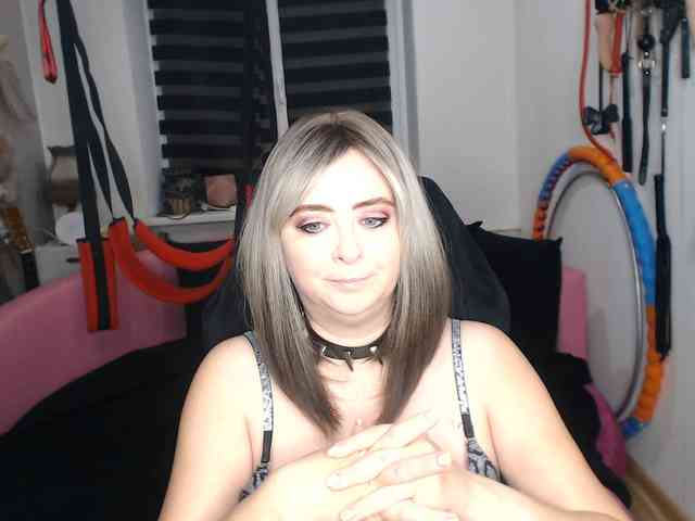 missGODDESS webcam