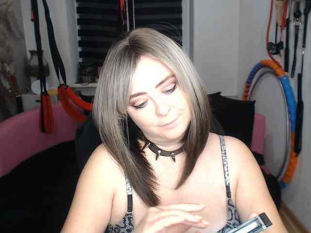 missGODDESS webcam