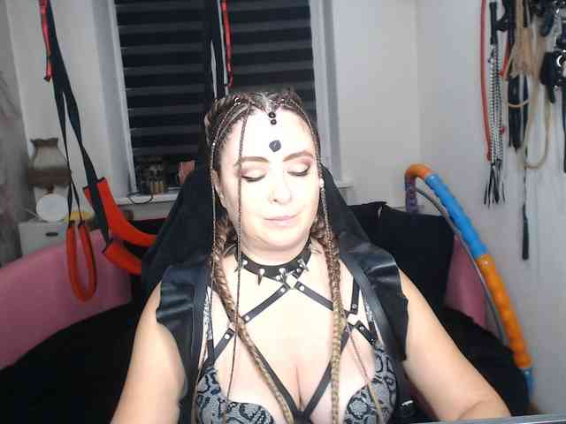 missGODDESS webcam