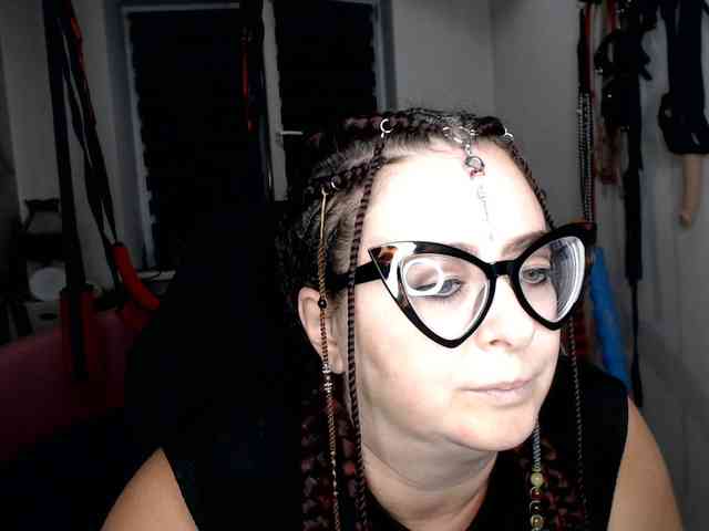 missGODDESS webcam