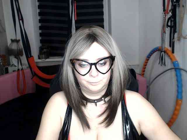 missGODDESS webcam