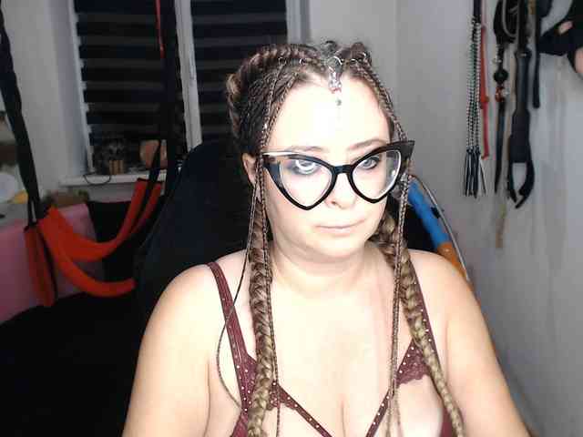 missGODDESS webcam