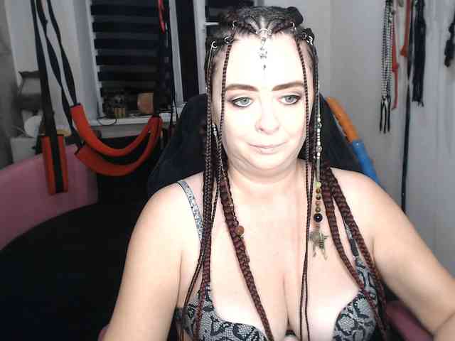 missGODDESS webcam