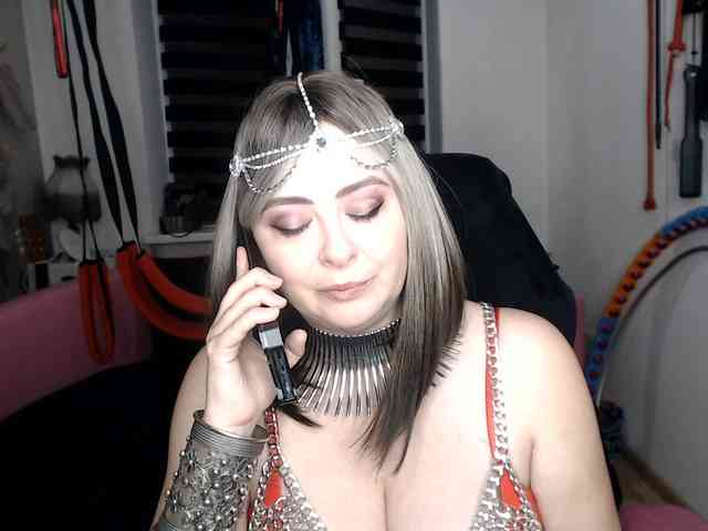 missGODDESS webcam