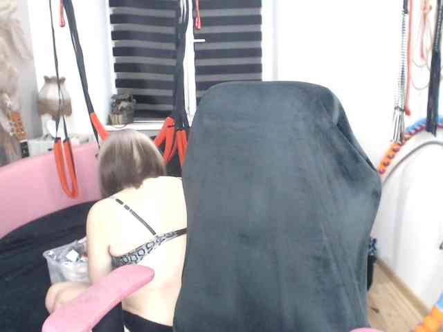 missGODDESS webcam